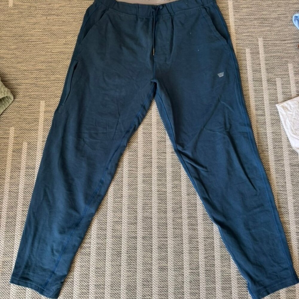 CLOSET CLEAROUT:Mack Weldon Men’s Ace Sweatpants Joggers – Navy Blue, Size M